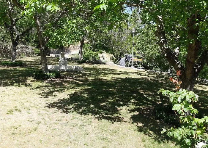 Altos De Las Catifas Aparthotel *